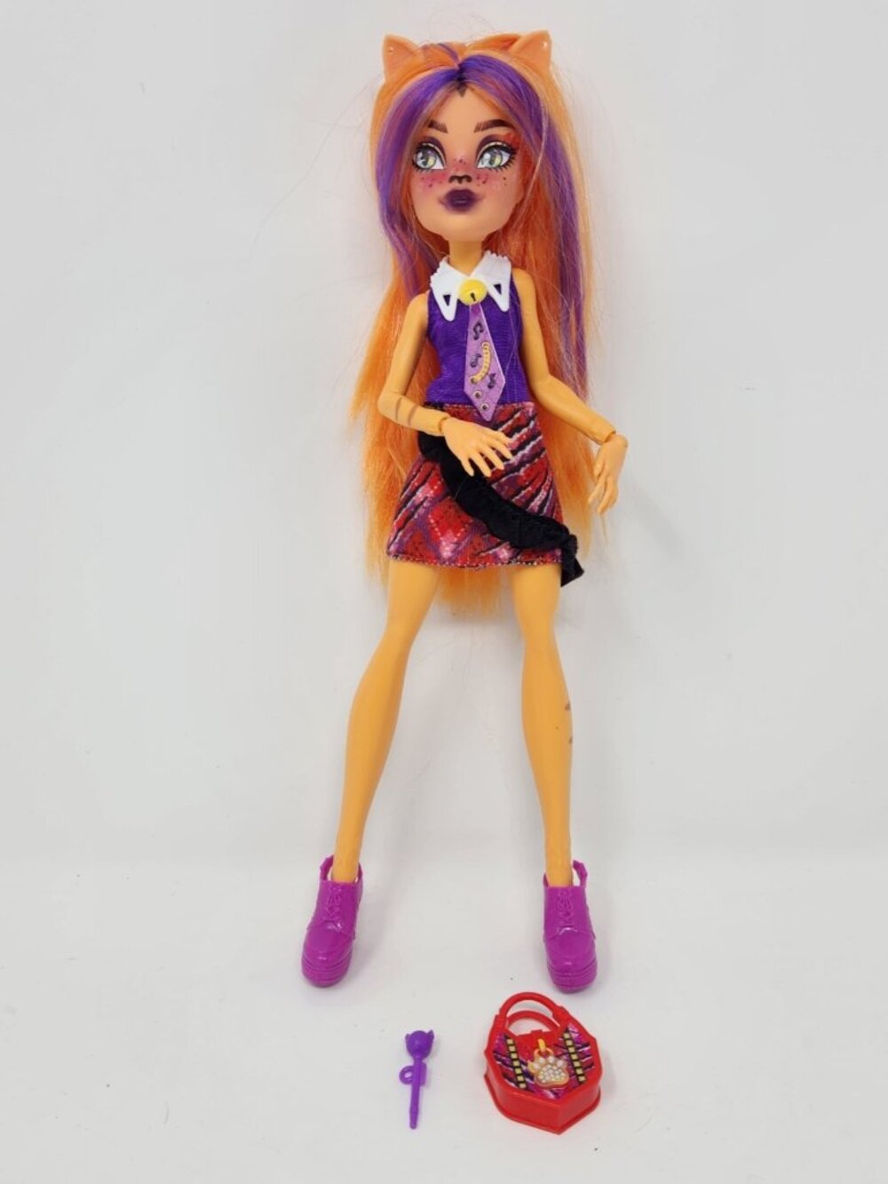 Mattel Monster High Toralei Stripe G3 Buried Secrets Scaremester Doll *No Tail